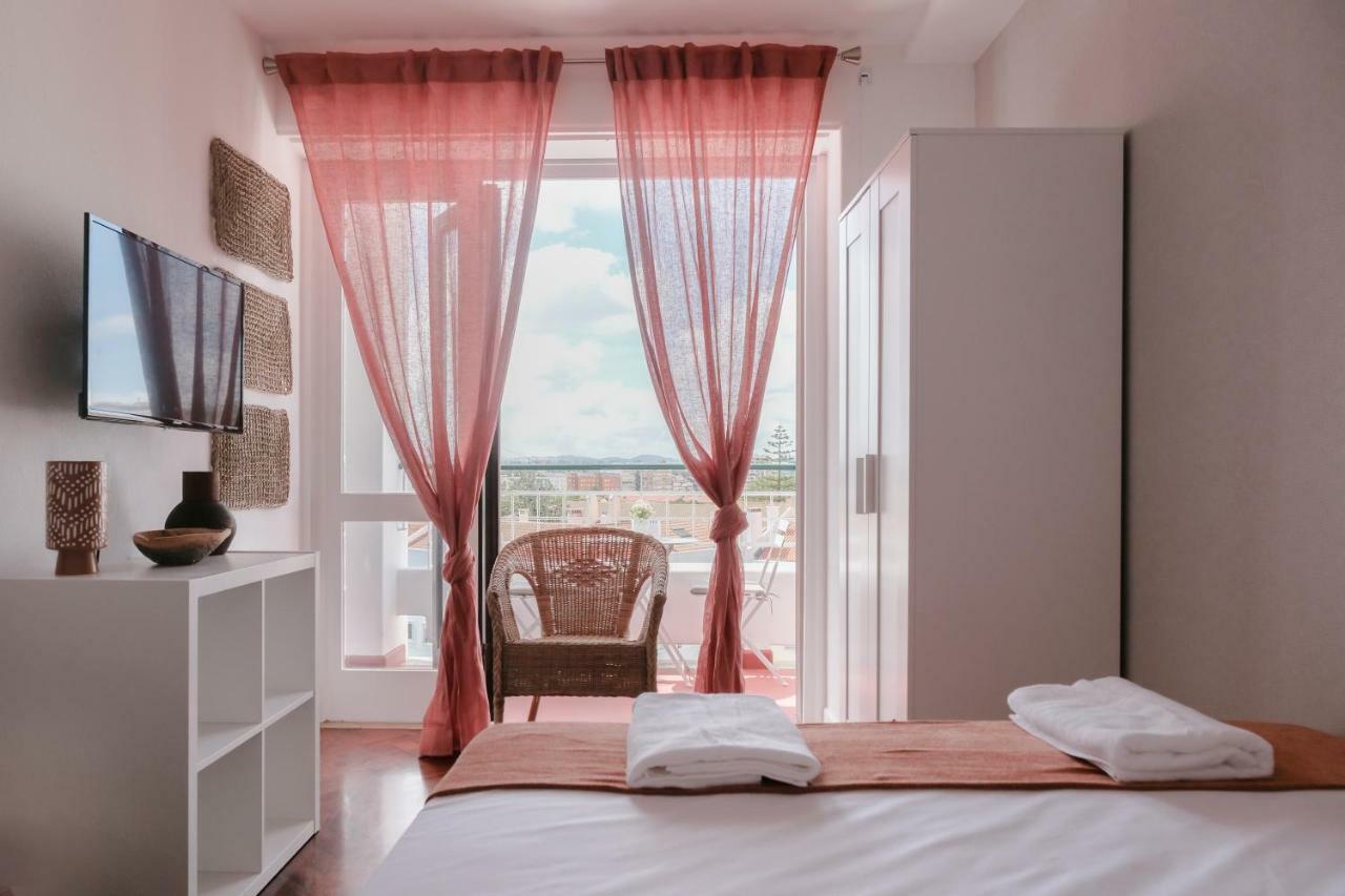 4U Lisbon Suites & Guesthouse VII Airport Exteriör bild