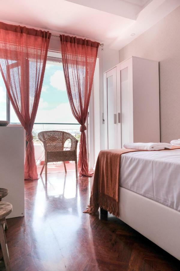 4U Lisbon Suites & Guesthouse VII Airport Exteriör bild