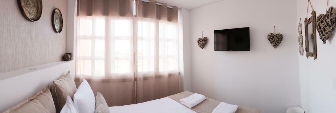 4U Lisbon Suites & Guesthouse VII Airport Exteriör bild