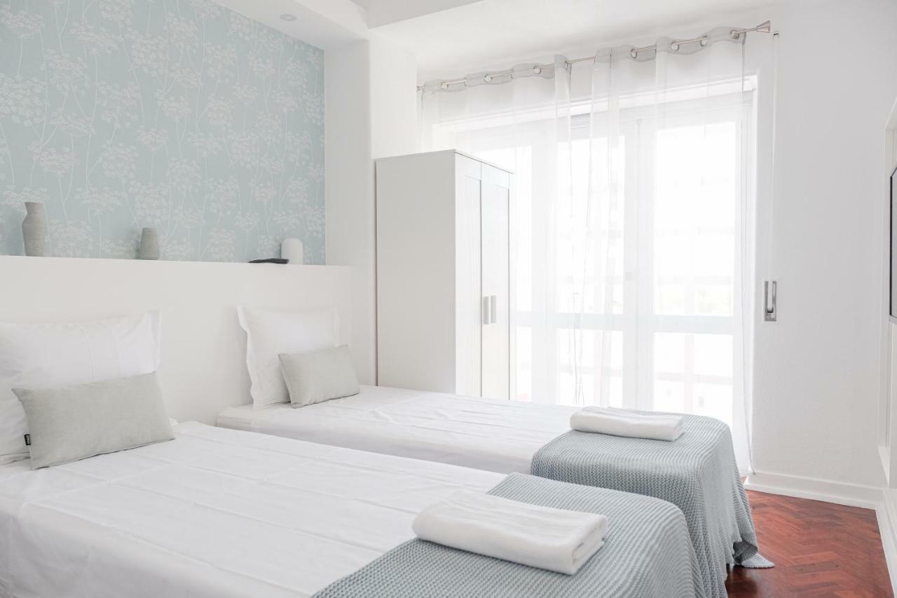 4U Lisbon Suites & Guesthouse VII Airport Exteriör bild